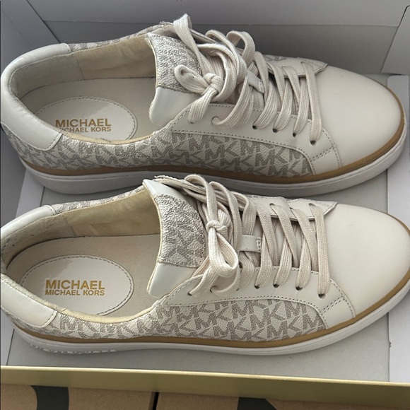 Michael Kors White and Gray Sneakers - Picture 8 of 10